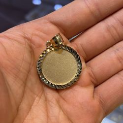 Memory Pendant