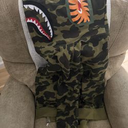 BAPE First Camo Full Zip Hoodie Size Large 200$ Or For Trade 