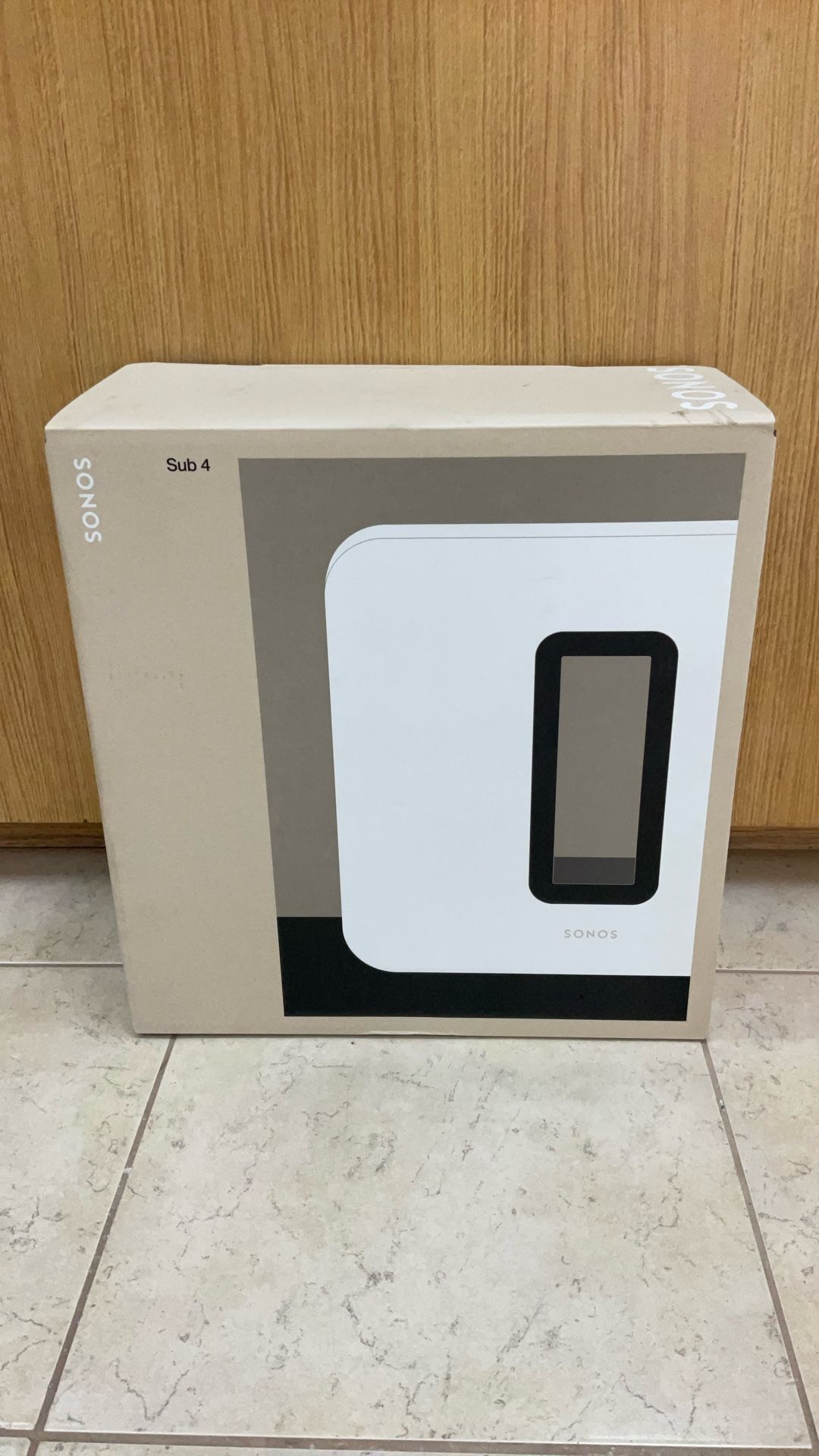 SONOS SUB 4 PREMIUM WIRELESS SUBWOOFER .