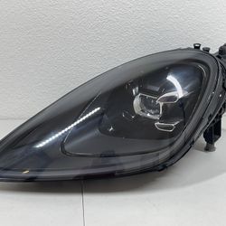 2019 2020 2021 2022 PORSCHE CAYENNE GTS HEADLIGHT LEFT DRIVER 9Y0941031S OEM 11R