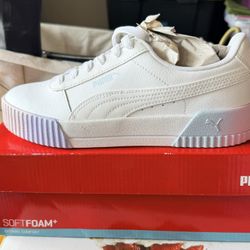 Puma Carina fade Size 7C Youth