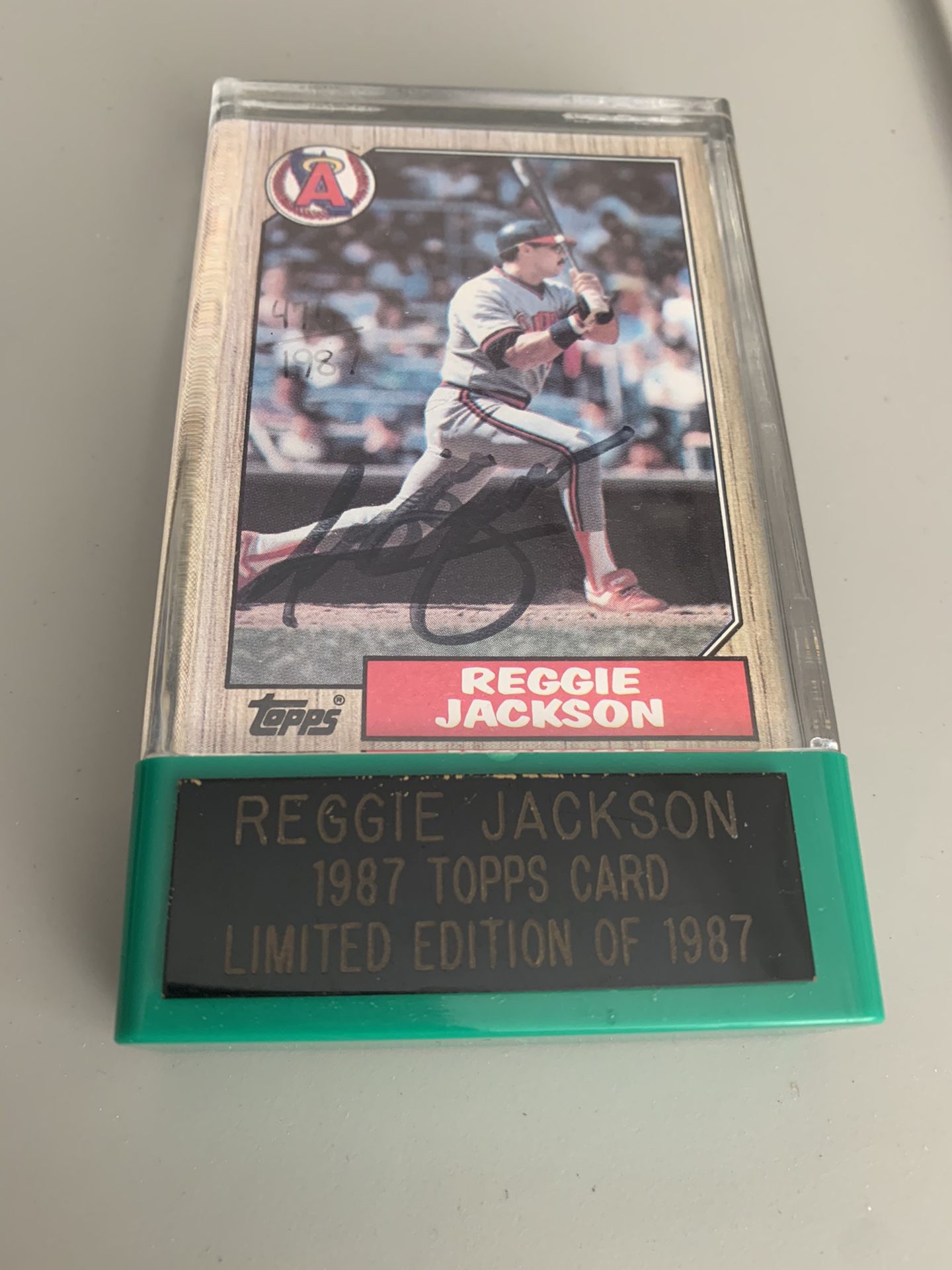 Reggie Jackson Autographed 1987 Topps Baseball Card 