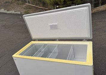 Big 14.5 Cubic Deep Chest Freezer Danby Brand 30 Day Warranty/free Local Delivery