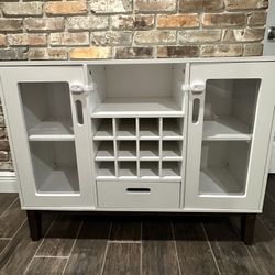 39.5” Wine Bar Cabinet (Assembled)