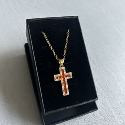 Sale / Cross Pendant Necklace