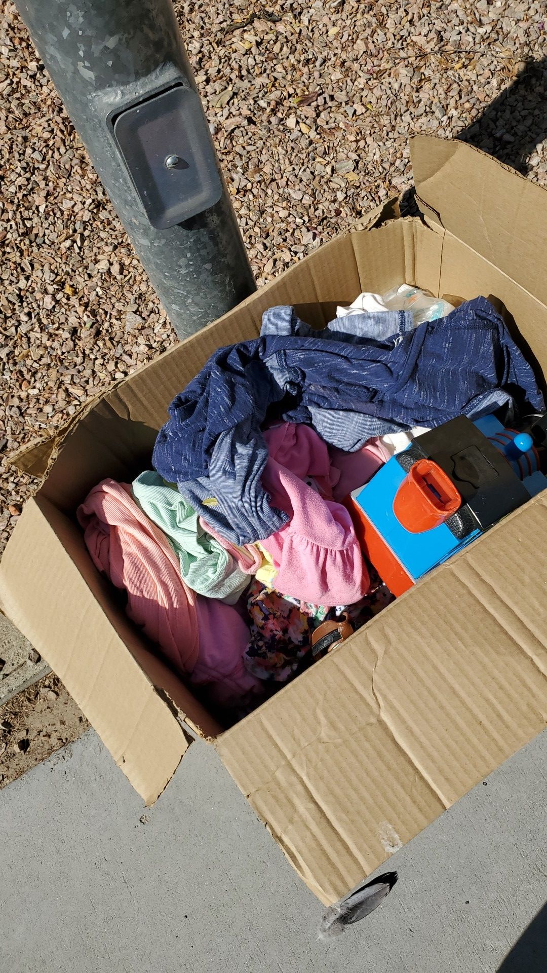 Free baby clothes