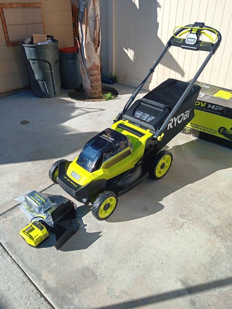 Ryobi 40 V HP Self Propelled Lawn Mower