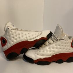 Jordan Retro 13 “Chicago”