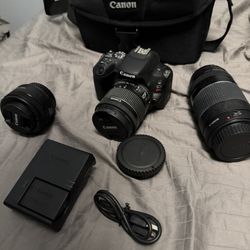 Canon sL2 + 2 Lenses
