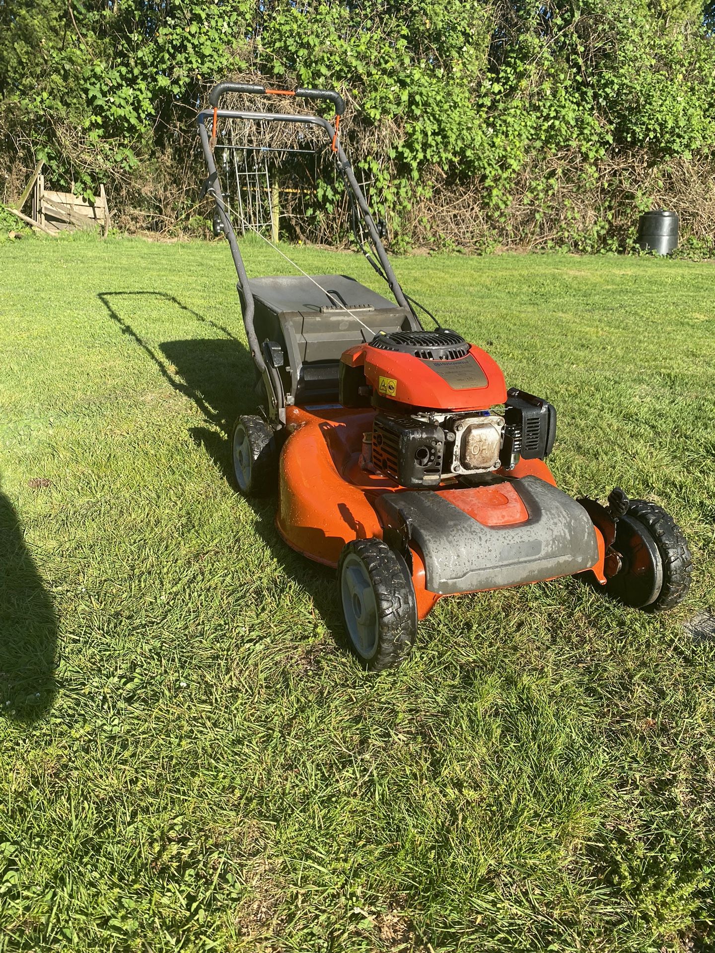 Husqvarna a Self Propelled Lawn Mower