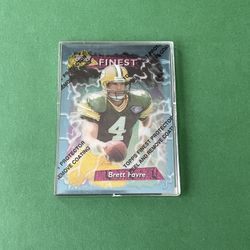 1995 Brett Favre Topps Finest Protector #56