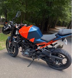 2023 ktm rc390
