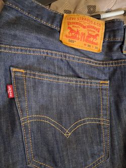 Men jean W36 L30 Distressed raw hem straight leg