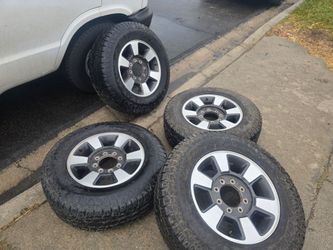 Wheels and tires 18" 8 lug Ford truck utility truck 8x170, mm