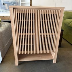 43" Tall Shoe Storage Cabinet with Doors, 8-Tier Entryway Shoe Cabinet with Adjustable Shelves, Modern Freestanding Shoes Rack Organizer Cabinet for E