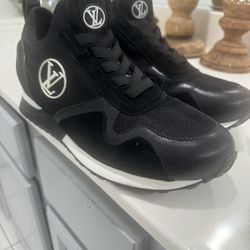 Louis Vuitton Run Away Sneakers