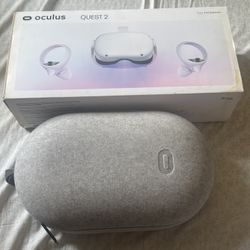 Meta Quest 2 256GB - Like New - Complete BOBOVR Battery Bundle + Case