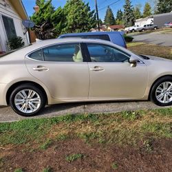 2014 Lexus ES350 Parts Car
