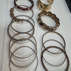 Women’s Bracelet Set