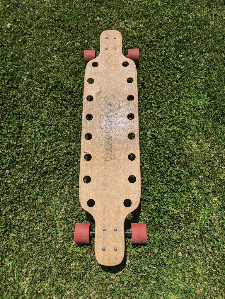 Holesom Streetsweeper Longboard