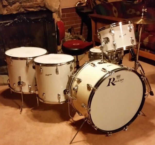 1972 Roger's 9/72 4pc Drum Kit With Impact Hard Cases