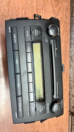 Toyota OEM Car Stereo CD MP3 Radio Head Unit