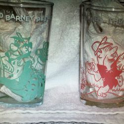 Flintstone and Barney 8 Oz Glasses From 1964