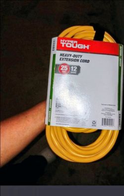 Hyper tough Indoor outdoor extension cord HEAVY DUTY!