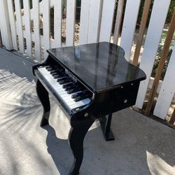 Children’s Black Piano