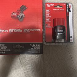 Milwaukee M12 Fuel Cut Off Tool W/ Battery