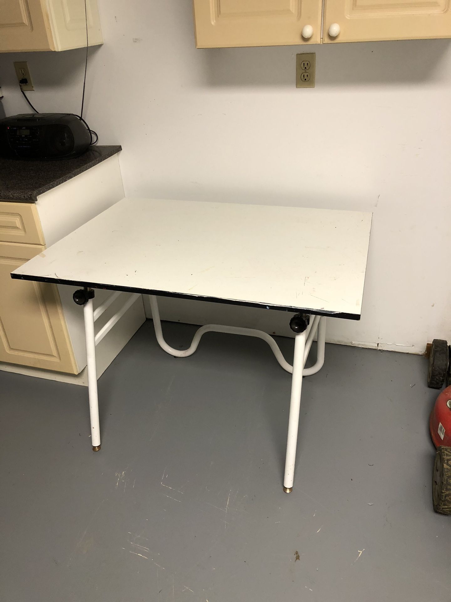 Artist/drafting table $40