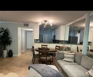 Dinning Table & Chairs