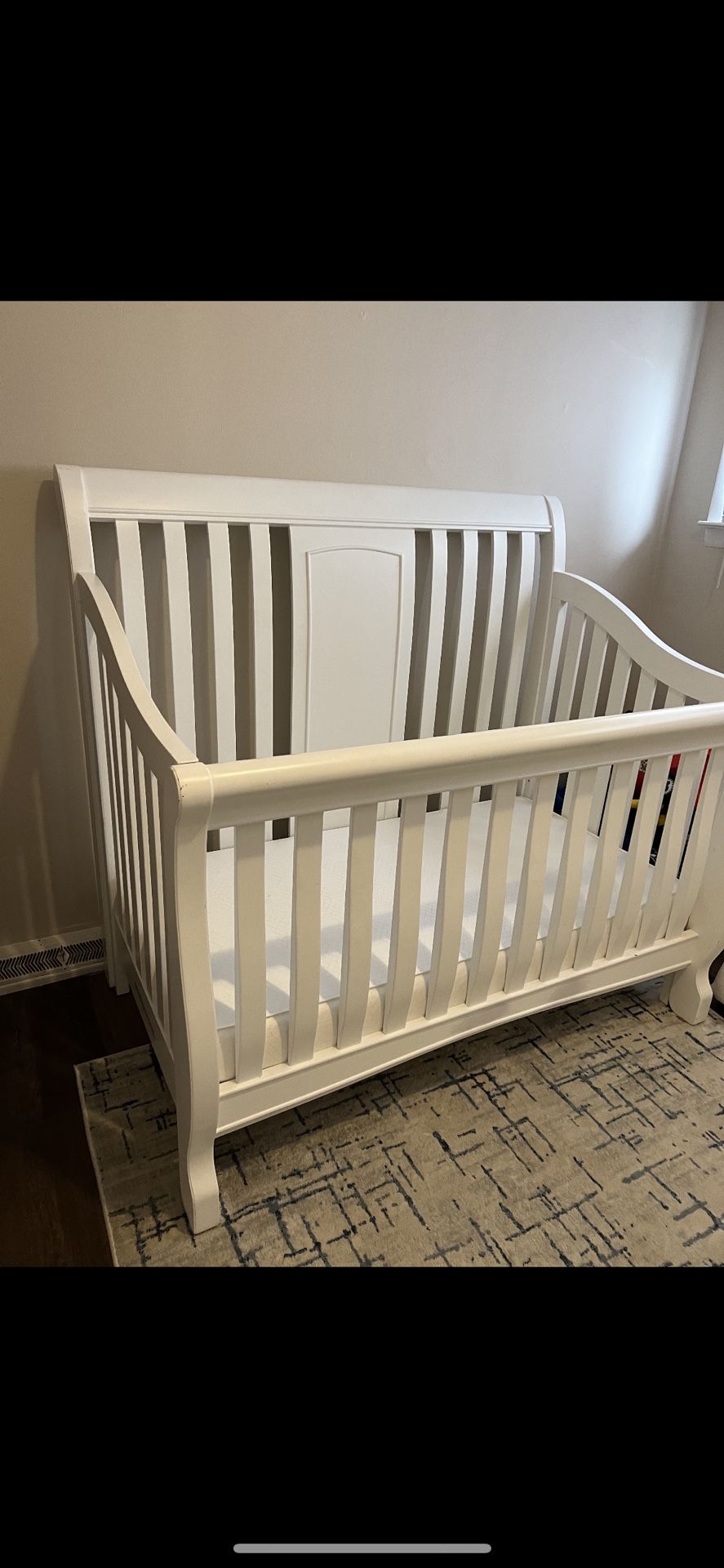 Baby Crib For Sale !!