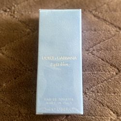 Dolce & Gabbana Light Blue Eau De Toilette
