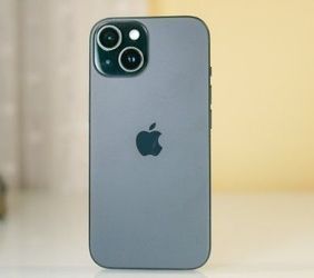 BLACK FRIDAY DEALS -📱Apple iPhone 15 5G – Starts at $449 with $1 Down!