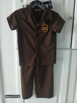 Baby UPS costume for Halloween
