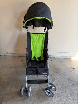 2 umbrella strollers with canopy
