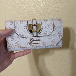 Guess Purse/Wallet 