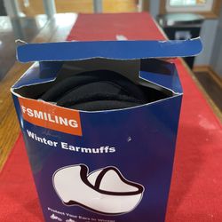 Fsmiling Winter Earmuffs 2 in a box
