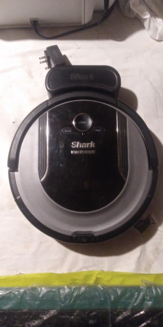 Shark Ion vacuum