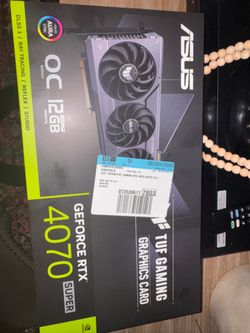 TUF GAMING RTX 4070 SUPER