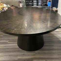 round table chair set