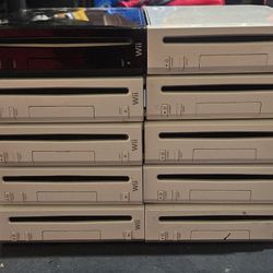 Nintendo WII Consoles Lot Of 10 Parts Or Repair 