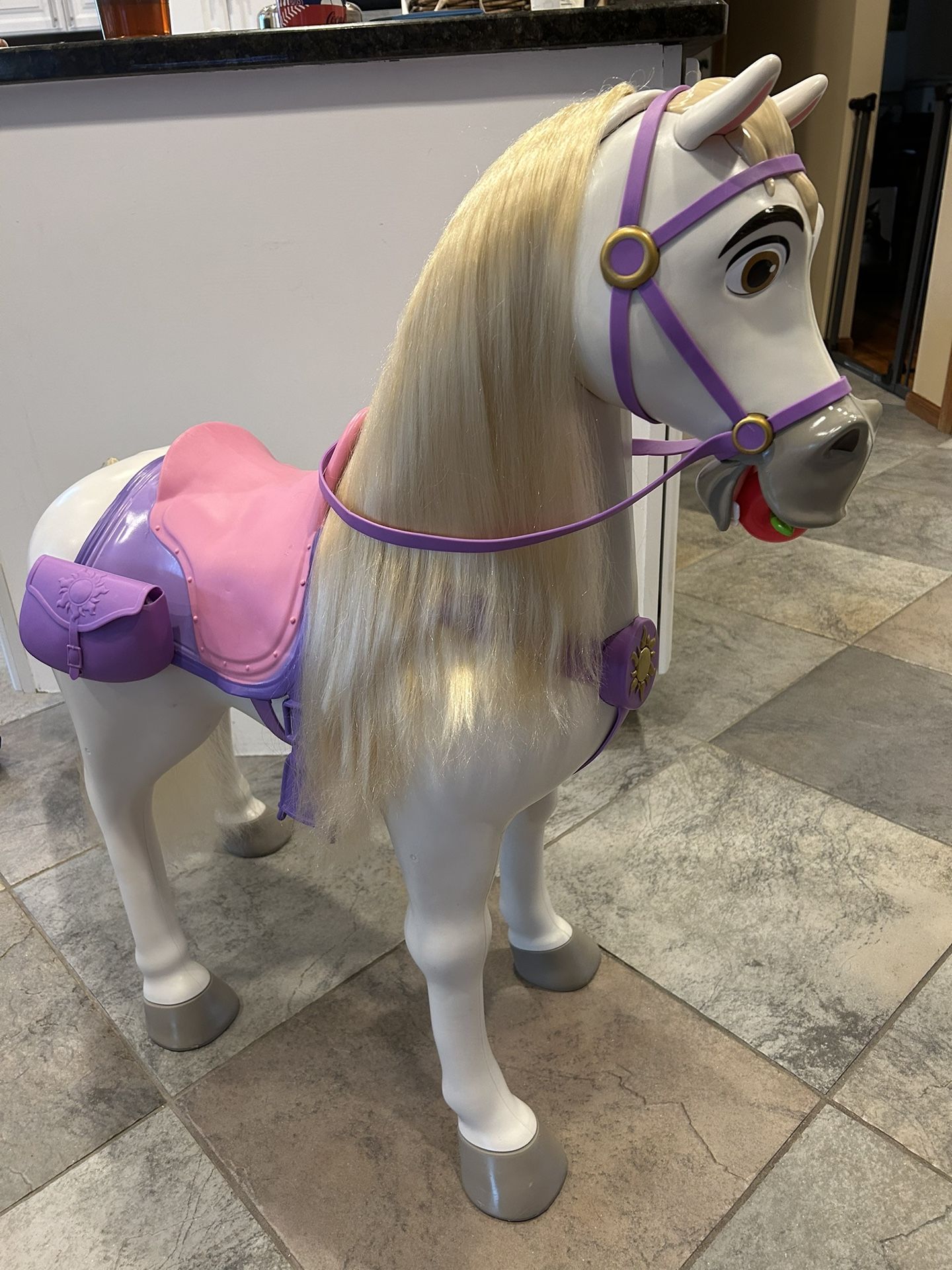 "My Size Maximus" Play Horse- Disney Tangled