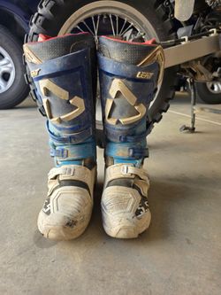 Leatt 5.5 Flexlock MX Boots