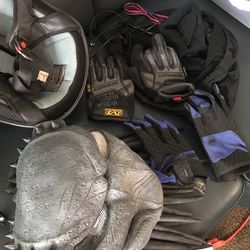 Mask & Riding Gloves