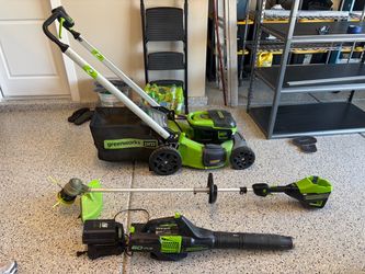 Greenworks Pro 60V Lawn Mower, Trimmer & Blower Set