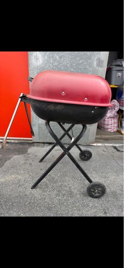 Portable Charcoal BBQ Grill with Wheels
