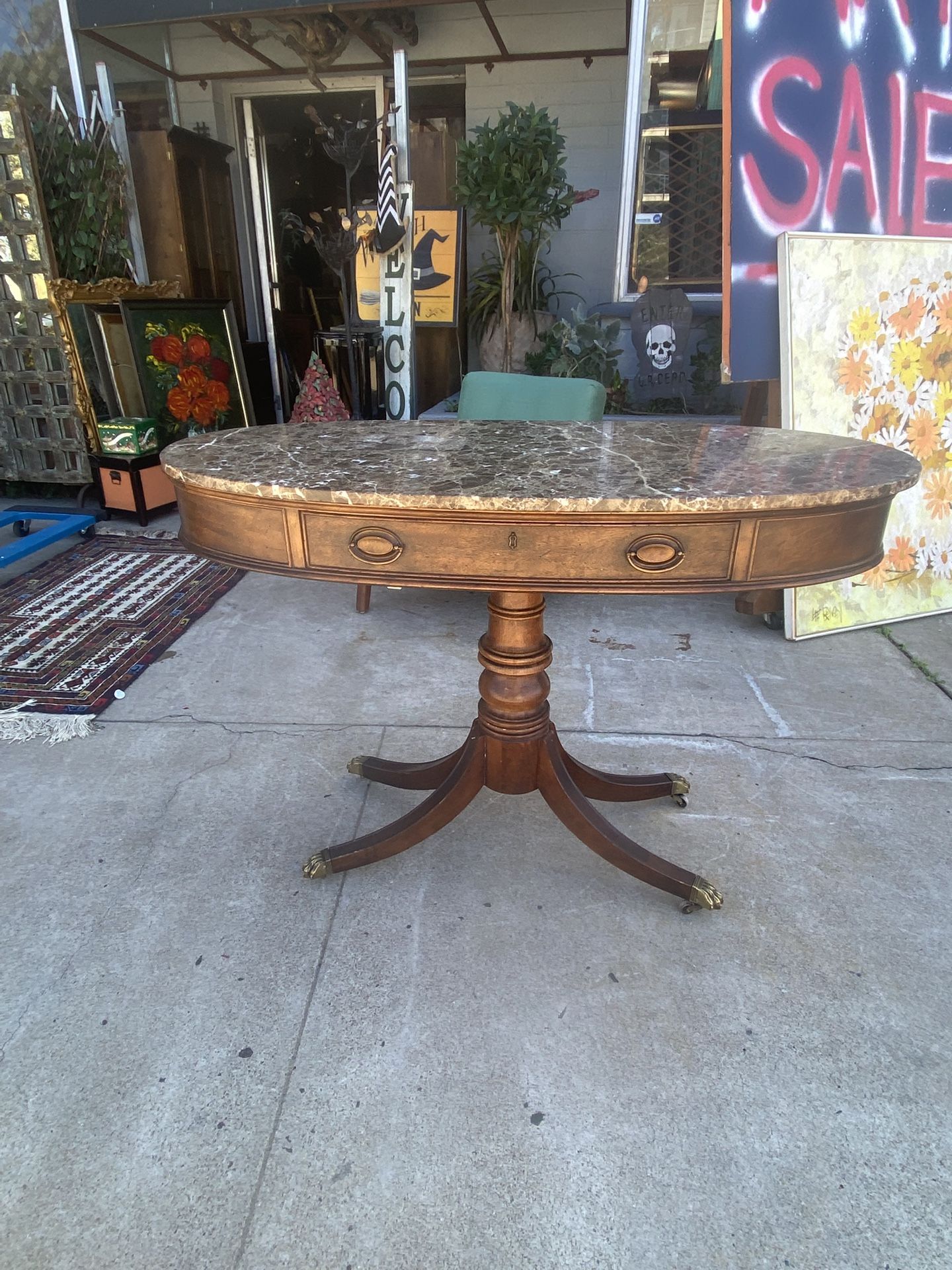 Beautiful Made By Century Antique Hallway Entry Table
