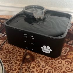 Dog / Cat Water Fountain 